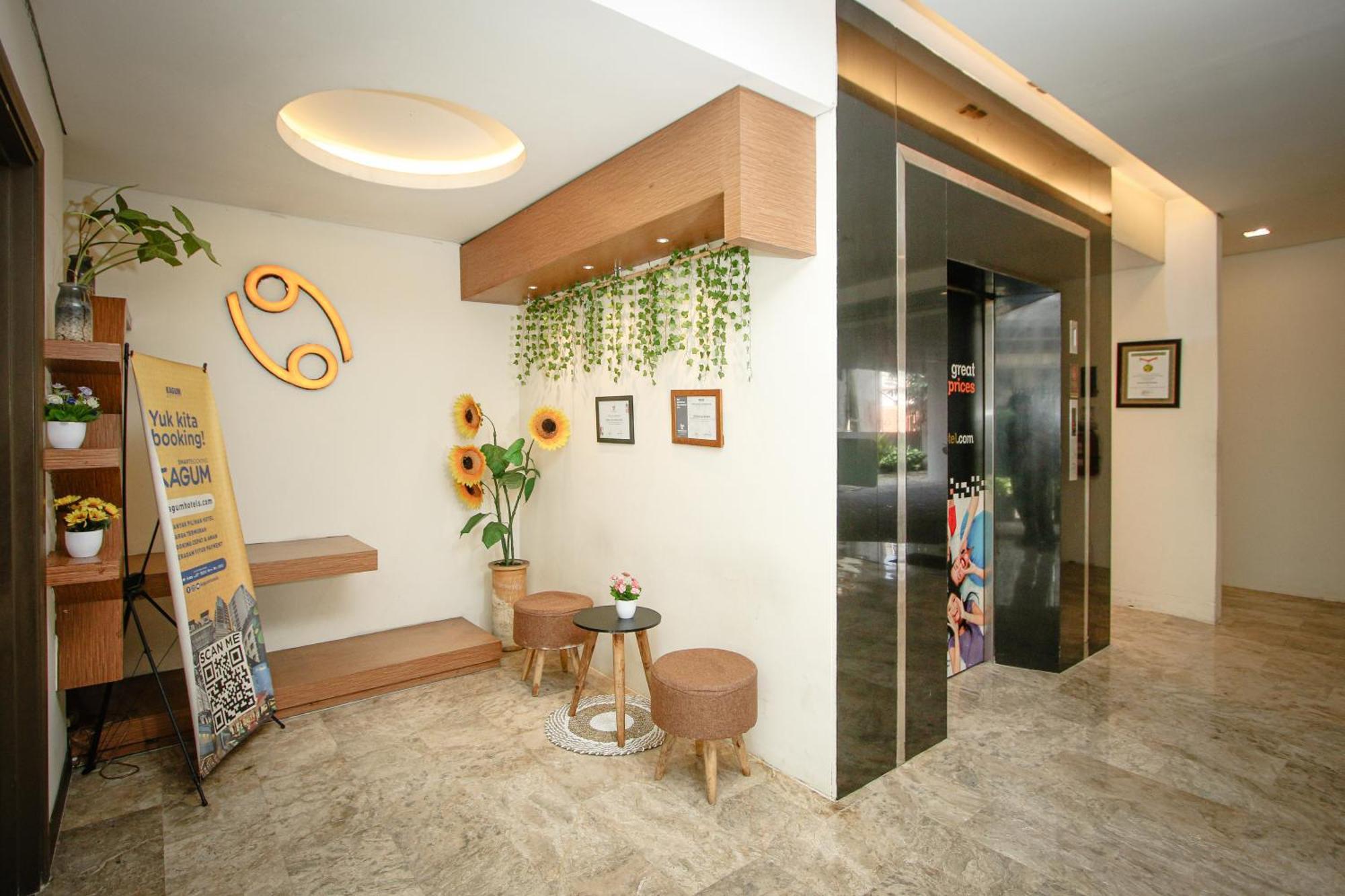 Zodiak Asia Afrika By Kagum Hotels Bandung Kültér fotó