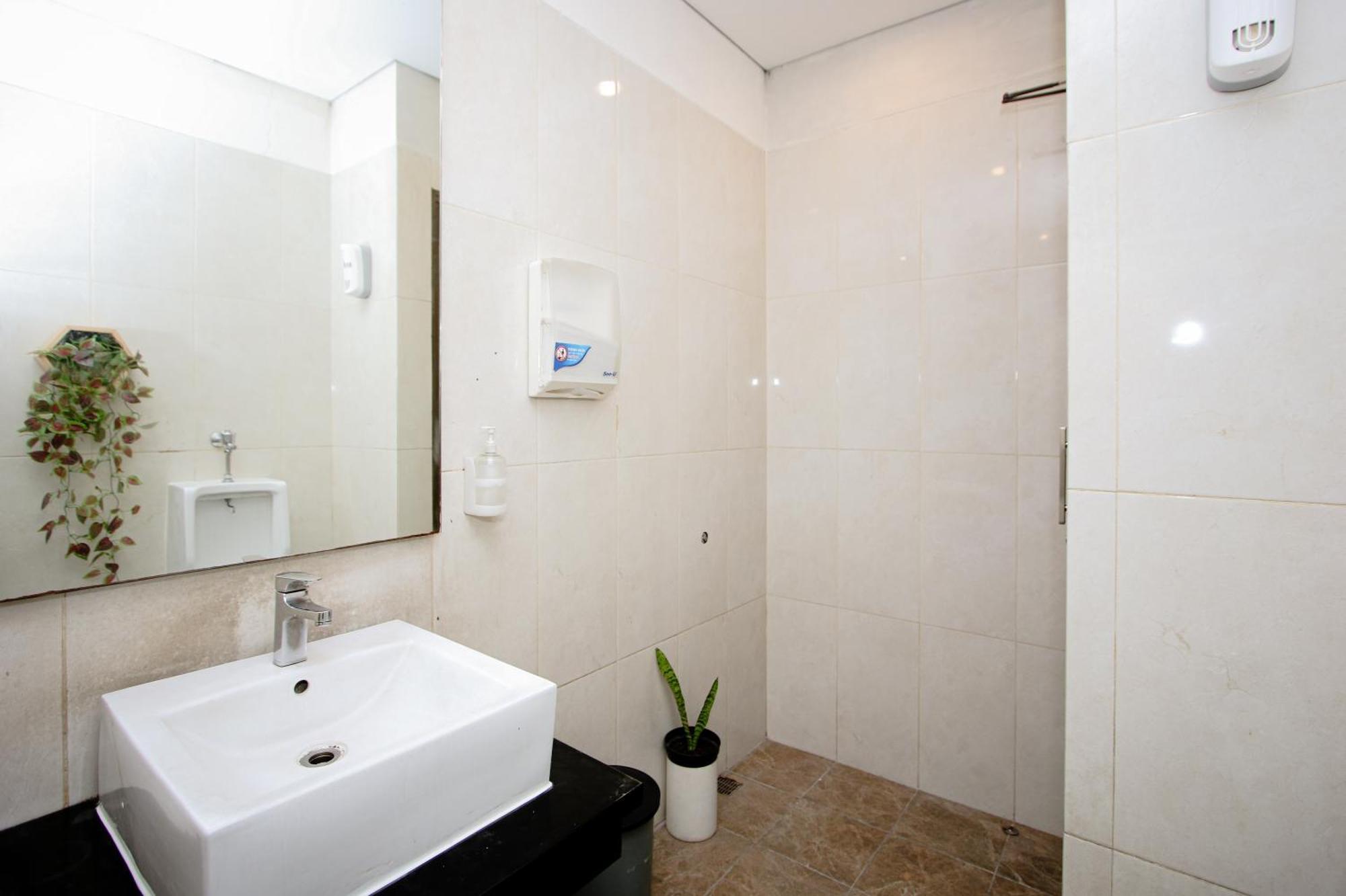 Zodiak Asia Afrika By Kagum Hotels Bandung Kültér fotó