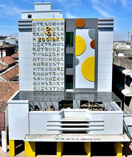Zodiak Asia Afrika By Kagum Hotels Bandung Kültér fotó