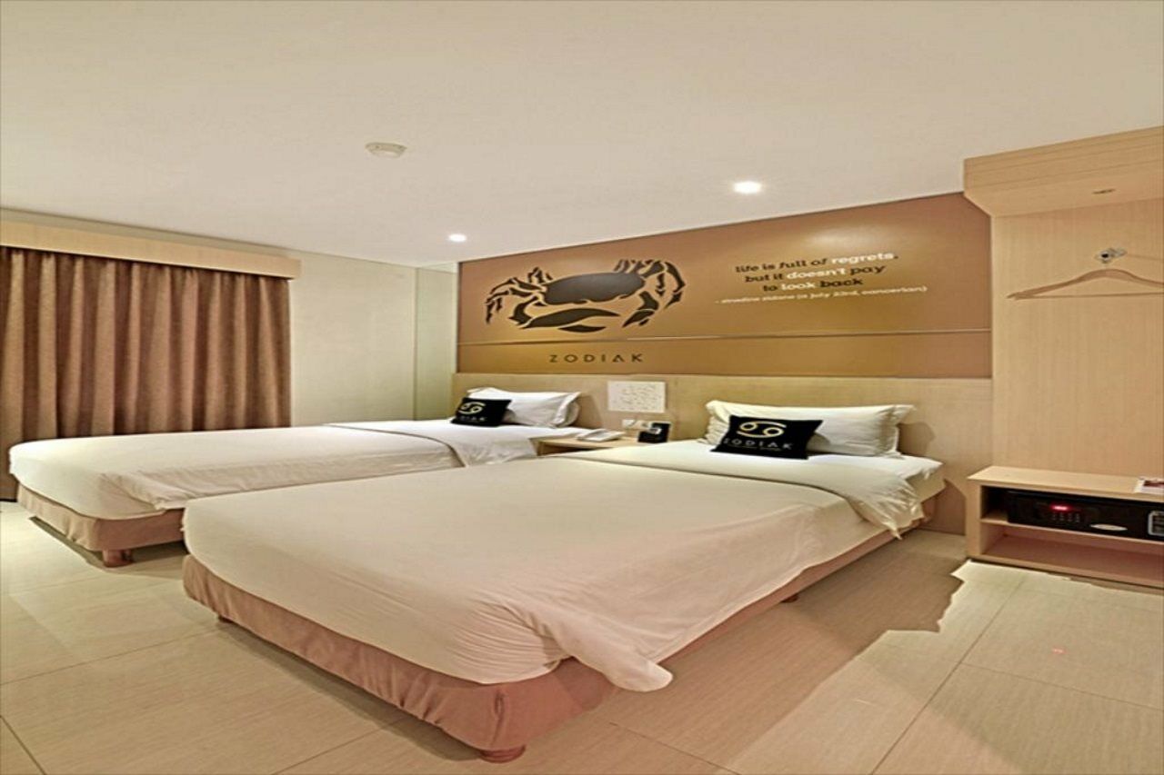 Zodiak Asia Afrika By Kagum Hotels Bandung Kültér fotó